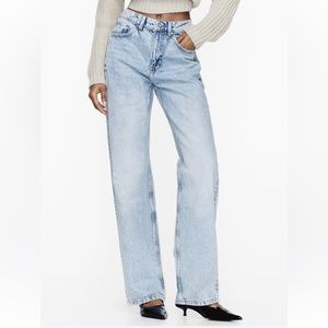 Zara Light Wash Jeans size 2